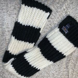 American living striped scarf